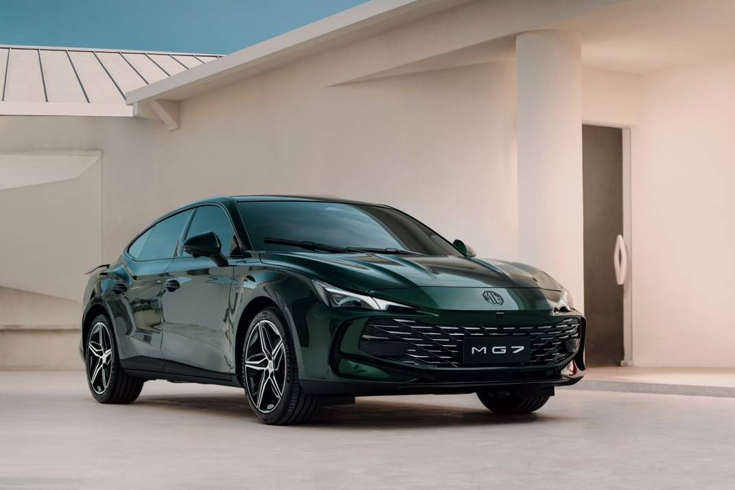 MG7智能駕駛再攀高峰 重大OTA升級(jí)閃耀登場(chǎng)，衛(wèi)星定位模塊研發(fā)邁入新階段